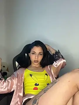Snapshot of Flor69eva chatting on October 14, 2025, 6:36 am Flor69eva online show from October 14, 2025, 6:36 am