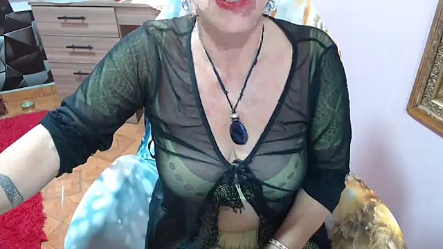 marinadenoche online show from May 13, 2026, 1:01 am