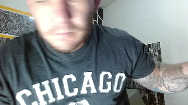 stripnolimits online show from January 5, 2026, 10:46 pm