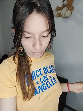 Snapshot of Isaandysex2428 chatting on December 15, 2025, 2:45 pm Isaandysex2428 online show from December 15, 2025, 2:45 pm