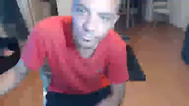 Snapshot of guachin_hunk chatting on November 2, 2025, 8:25 pm guachin hunk online show from November 2, 2025, 8:25 pm