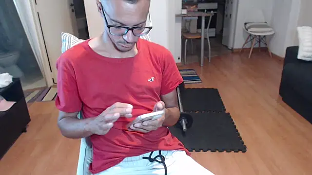 Snapshot of guachin_hunk chatting on November 20, 2025, 7:25 pm guachin hunk online show from November 20, 2025, 7:25 pm