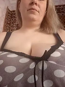 Snapshot of Diana_Britt chatting on April 27, 2026, 6:00 am Diana Britt online show from April 27, 2026, 6:00 am