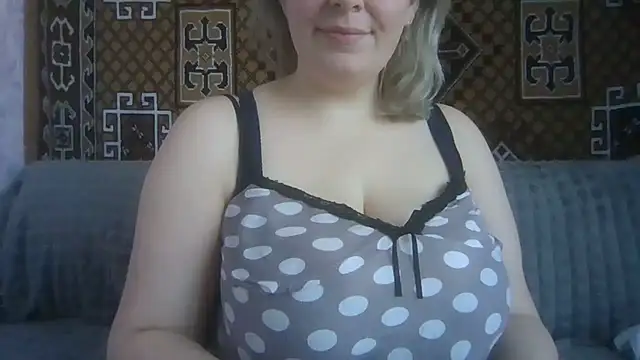 Snapshot of Diana_Britt chatting on February 17, 2026, 7:27 am Diana Britt online show from February 17, 2026, 7:27 am