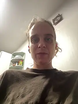 LadyChantale online show from February 11, 2026, 7:41 am