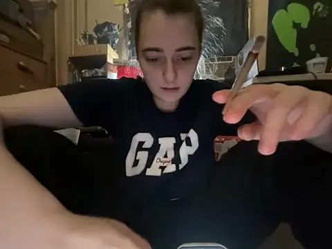 Snapshot of Snowbunnycake_131 chatting on June 4, 2026, 10:47 pm Snowbunnycake 131 online show from June 4, 2026, 10:47 pm