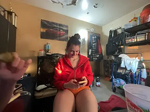 Snowbunnycake 131 online show from June 29, 2026, 10:15 am