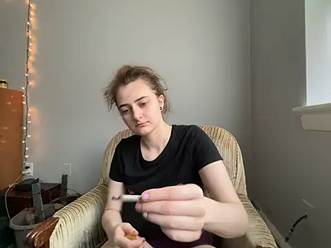 Snowbunnycake 131 online show from July 28, 2026, 7:39 pm