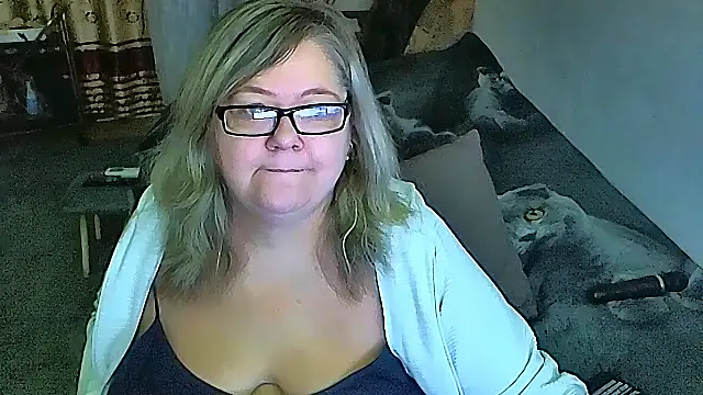 Snapshot of sex2 chatting on November 18, 2025, 12:26 am sex2 online show from November 18, 2025, 12:26 am