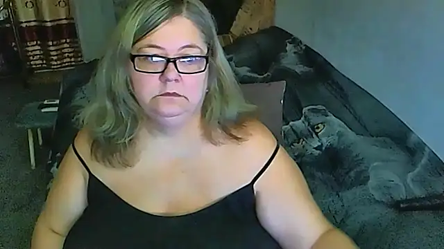 Snapshot of sex2 chatting on October 14, 2025, 11:04 pm sex2 online show from October 14, 2025, 11:04 pm