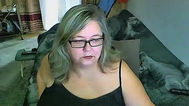 Snapshot of sex2 chatting on October 7, 2025, 12:55 am sex2 online show from October 7, 2025, 12:55 am