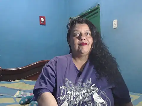 Snapshot of Lauren_baby chatting on December 17, 2025, 6:46 pm Lauren baby online show from December 17, 2025, 6:46 pm