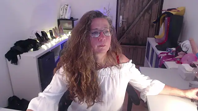 GeilesLuder75 online show from May 11, 2026, 4:04 pm