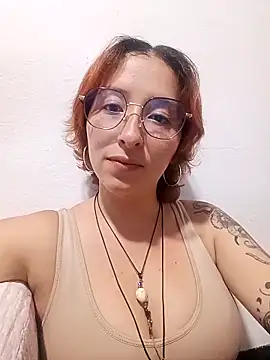 Ginger Sweetty online show from April 22, 2026, 12:17 am