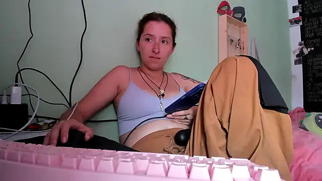 Ginger Sweetty online show from July 9, 2026, 6:40 pm