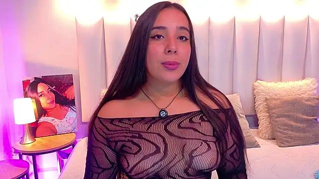 ValenScott1 online show from July 27, 2026, 12:45 pm