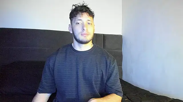 alejandro  2 online show from November 13, 2025, 5:17 pm