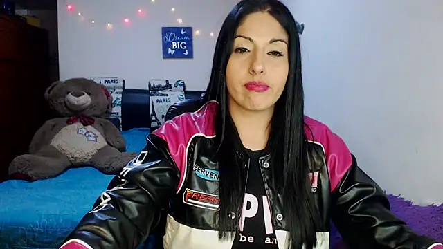 sahtlove1 online show from November 16, 2025, 1:43 am