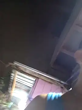 Eumanzor online show from February 25, 2026, 4:12 am