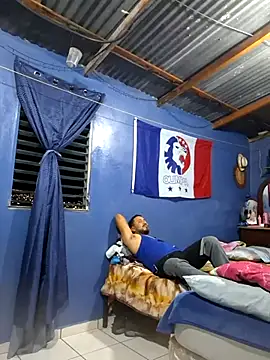 Eumanzor online show from March 6, 2026, 1:33 am