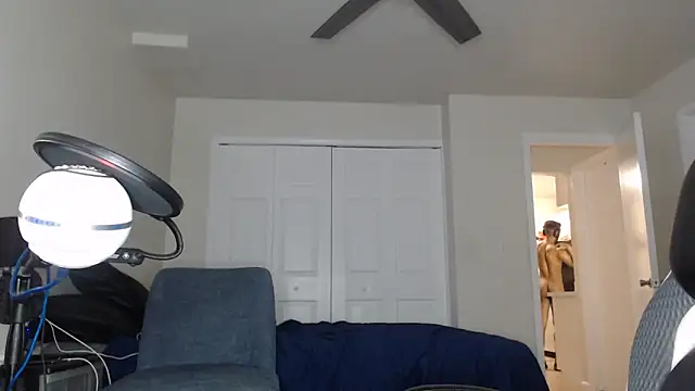 Snapshot of ChrisVacher chatting on December 23, 2025, 2:11 am ChrisVacher online show from December 23, 2025, 2:11 am