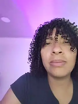 DannaBerry online show from October 31, 2025, 3:52 pm