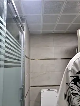 Snapshot of Drkats chatting on April 3, 2026, 5:47 am Drkats online show from April 3, 2026, 5:47 am