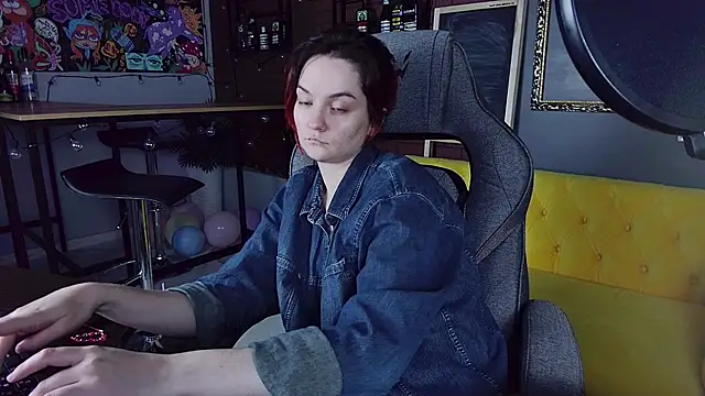 Snapshot of SamantaLong chatting on September 17, 2025, 7:27 pm SamantaLong online show from September 17, 2025, 7:27 pm