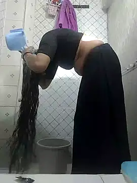 Snapshot of Your_chahat chatting on January 8, 2025, 4:02 am Your chahat online show from January 8, 2025, 4:02 am