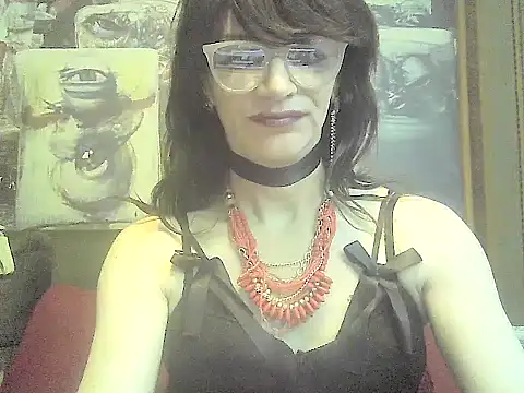 Snapshot of TheBlackWtch chatting on July 4, 2026, 6:53 am TheBlackWtch online show from July 4, 2026, 6:53 am