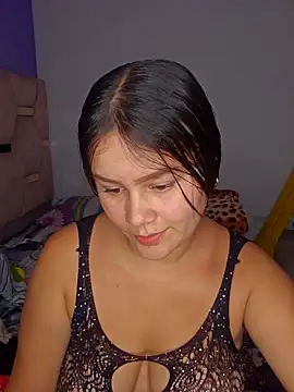 Snapshot of sweet_lucia chatting on March 26, 2026, 8:29 pm sweet lucia online show from March 26, 2026, 8:29 pm