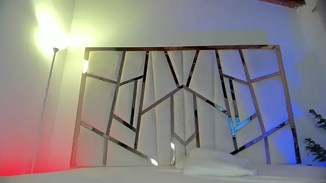 hot booty  online show from July 17, 2026, 10:51 pm