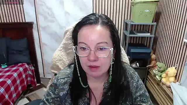 Snapshot of Sonialorens_ chatting on March 30, 2026, 11:50 pm Sonialorens online show from March 30, 2026, 11:50 pm