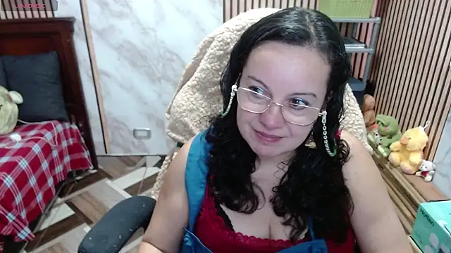Snapshot of Sonialorens_ chatting on March 26, 2026, 8:18 pm Sonialorens online show from March 26, 2026, 8:18 pm