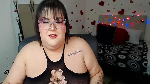 GiannaMorrys online show from May 6, 2026, 4:05 am