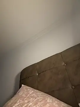 Snapshot of IamSashaLuv chatting on February 13, 2025, 11:17 am IamSashaLuv online show from February 13, 2025, 11:17 am