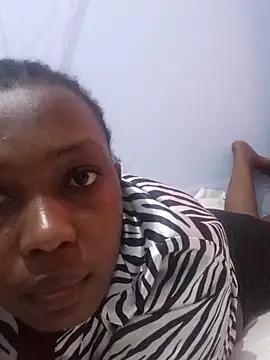 Snapshot of queennisha2 chatting on February 21, 2026, 1:35 pm queennisha2 online show from February 21, 2026, 1:35 pm