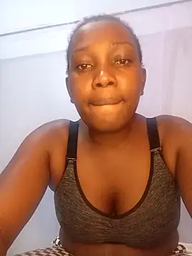 Snapshot of queennisha2 chatting on February 16, 2026, 2:05 pm queennisha2 online show from February 16, 2026, 2:05 pm