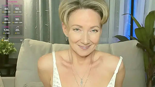 Snapshot of AkexandraFix chatting on December 1, 2025, 1:12 pm AkexandraFix online show from December 1, 2025, 1:12 pm