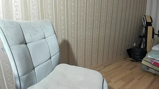 Snapshot of IncredibleGuyy chatting on March 18, 2025, 5:23 pm IncredibleGuyy online show from March 18, 2025, 5:23 pm