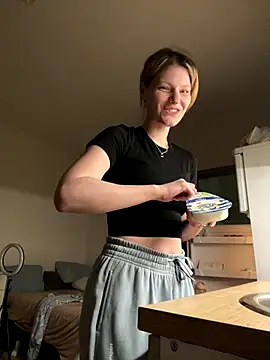 Snapshot of MaryHiggins chatting on October 26, 2025, 8:31 pm MaryHiggins online show from October 26, 2025, 8:31 pm