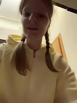 Snapshot of MaryHiggins chatting on March 12, 2026, 7:56 am MaryHiggins online show from March 12, 2026, 7:56 am