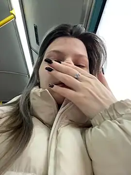 Snapshot of MaryHiggins chatting on November 29, 2025, 11:32 am MaryHiggins online show from November 29, 2025, 11:32 am