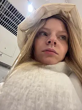 Snapshot of MaryHiggins chatting on February 20, 2026, 2:30 pm MaryHiggins online show from February 20, 2026, 2:30 pm