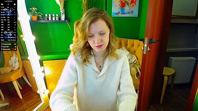Snapshot of MaryHiggins chatting on February 19, 2025, 2:44 pm MaryHiggins online show from February 19, 2025, 2:44 pm