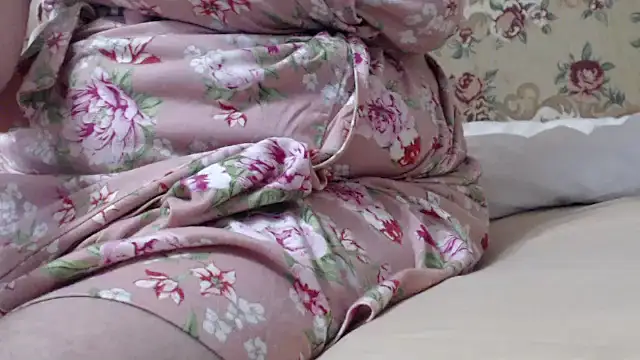 Snapshot of Anabelldestiny chatting on November 18, 2025, 9:34 am Anabelldestiny online show from November 18, 2025, 9:34 am