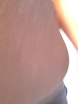 Snapshot of megan2021 chatting on February 26, 2025, 1:43 pm megan2021 online show from February 26, 2025, 1:43 pm