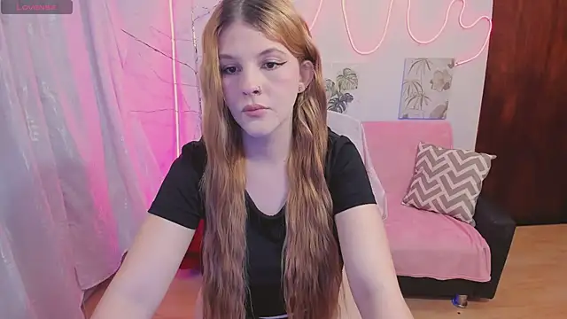 MillySandlerr online show from June 18, 2026, 8:46 am