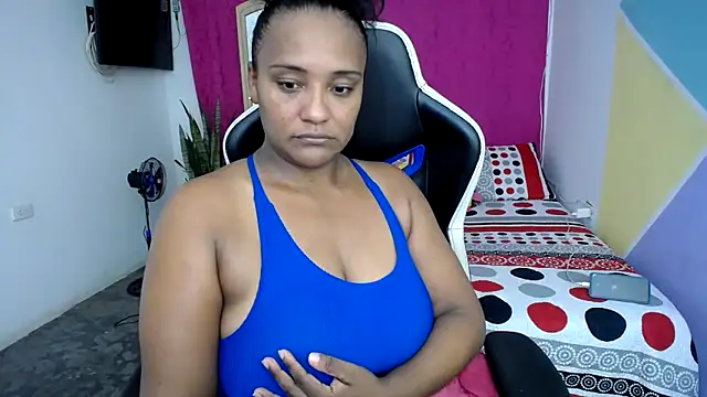 marysol83 online show from February 14, 2025, 12:41 am