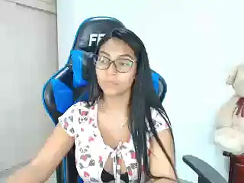 Snapshot of sophiax-x chatting on March 15, 2025, 12:58 am sophiax-x online show from March 15, 2025, 12:58 am